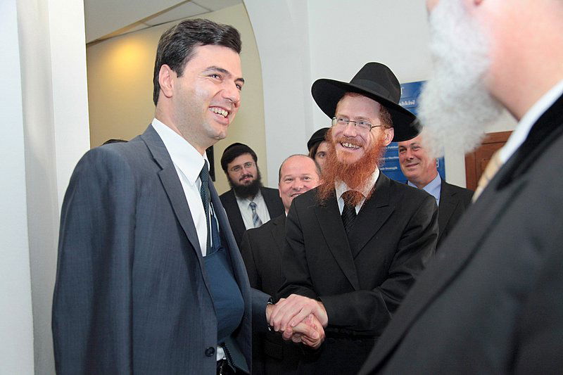 ה'באבא' המוסלמי לרב מצגר: "ארורים ההורגים בשם הדת"