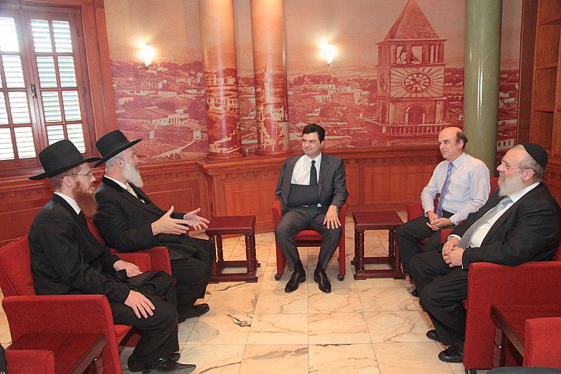 ה'באבא' המוסלמי לרב מצגר: "ארורים ההורגים בשם הדת"