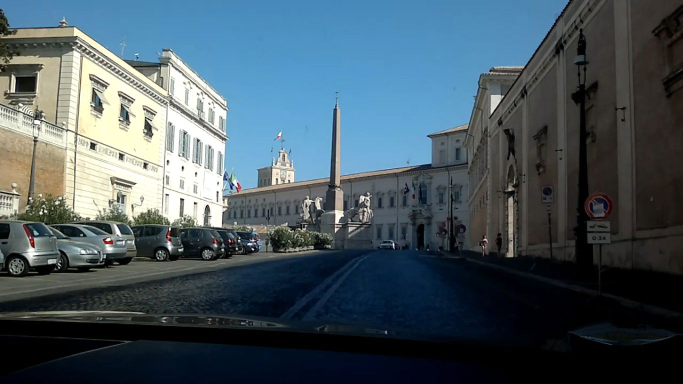 אז של מי הגלריה הכי יפה? אתם תחליטו