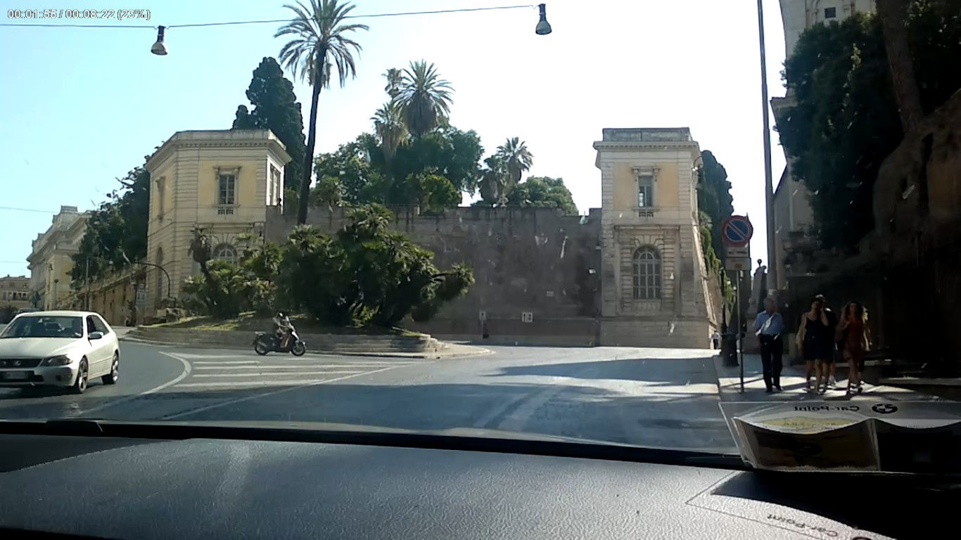 אז של מי הגלריה הכי יפה? אתם תחליטו