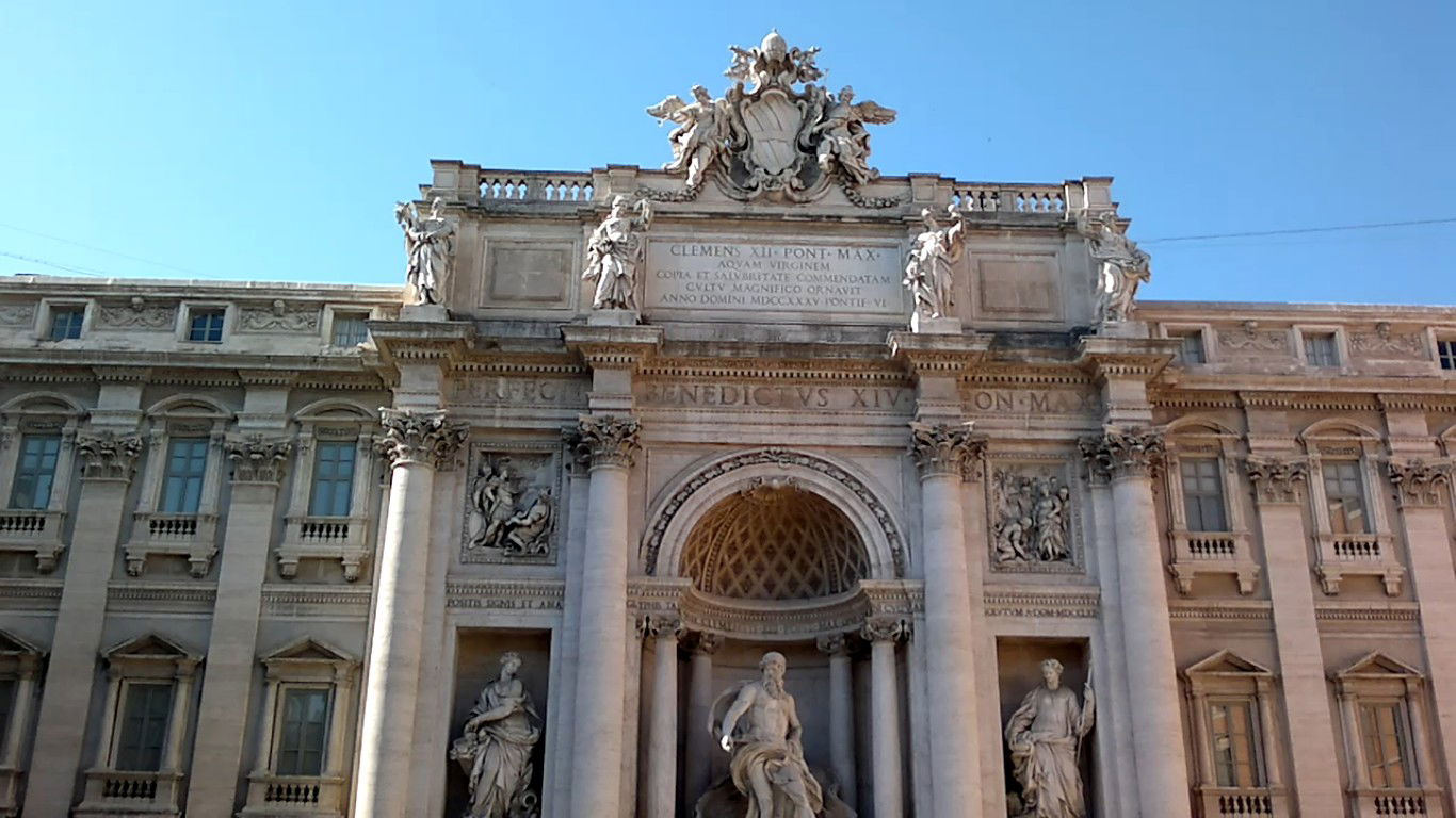 אז של מי הגלריה הכי יפה? אתם תחליטו