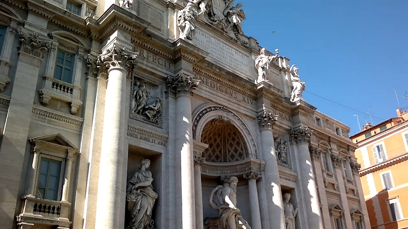 אז של מי הגלריה הכי יפה? אתם תחליטו