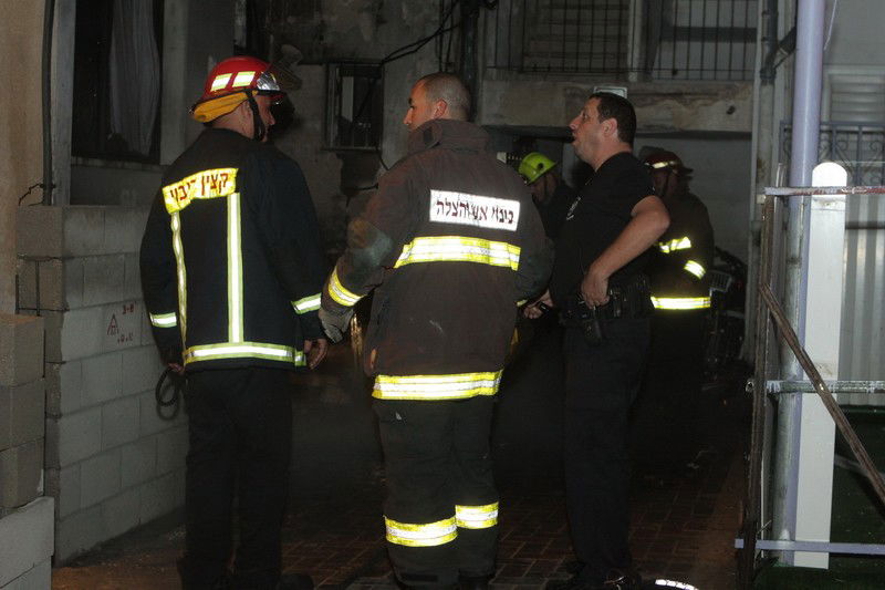 אופנוע הוצת בבני-ברק, חמישה נפגעו