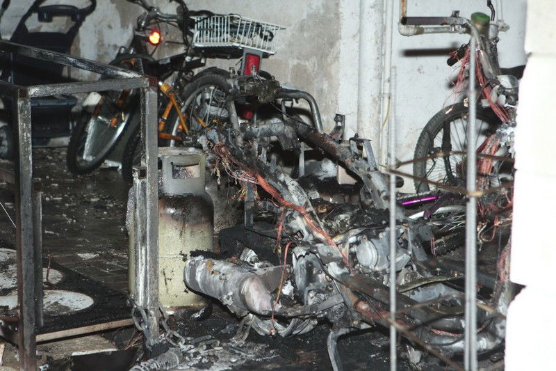 אופנוע הוצת בבני-ברק, חמישה נפגעו