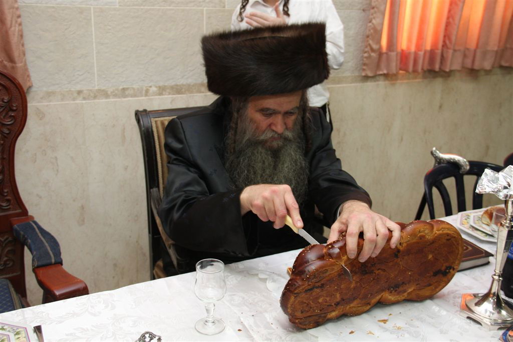 חג במודז'יץ: נכד האדמו"ר הובא בברית