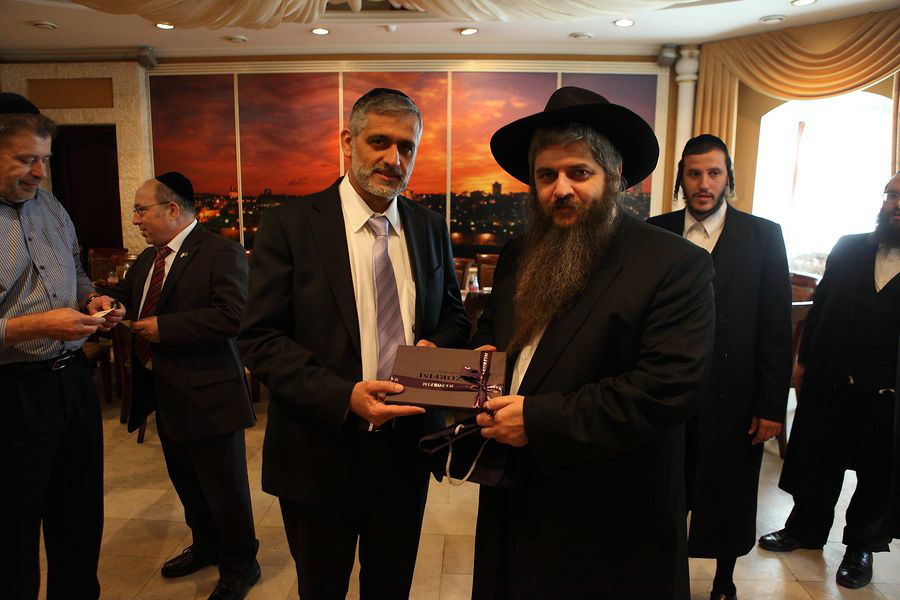 "מבצע אומן" יוצא לדרך: תיעוד מההכנות בציונו של רבי נחמן