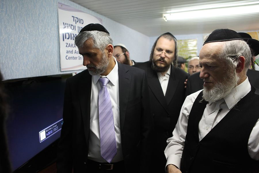 "מבצע אומן" יוצא לדרך: תיעוד מההכנות בציונו של רבי נחמן