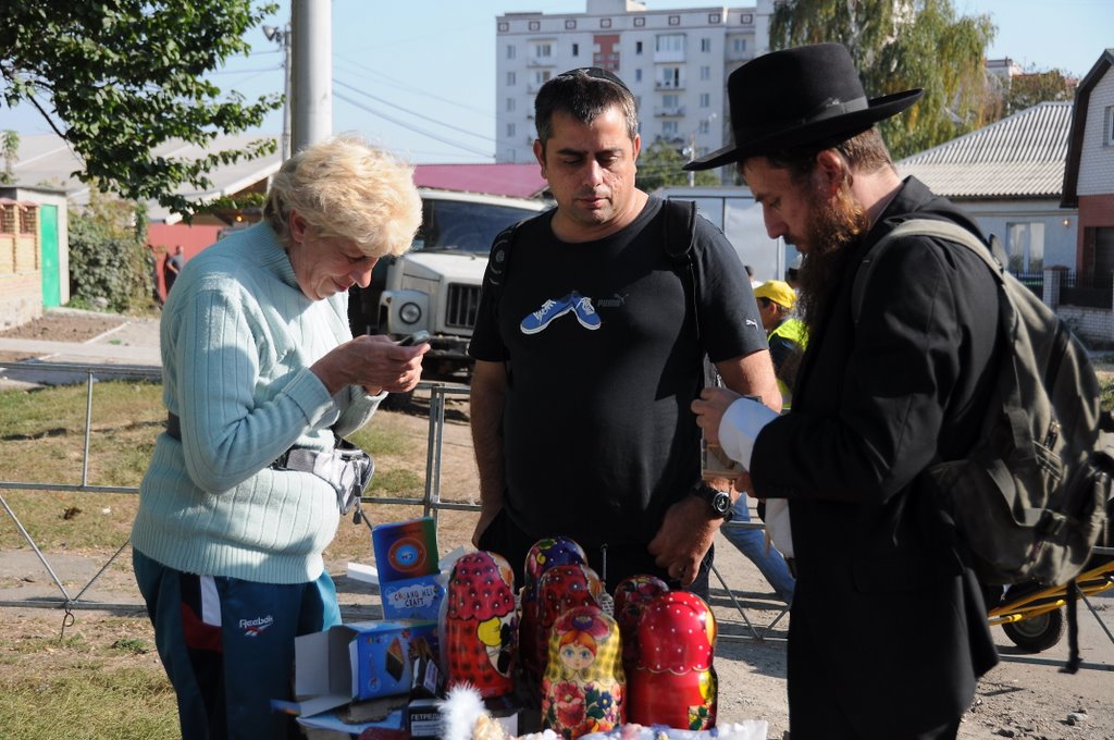 "רבינו, אני בדרך אליך" ● כל הדרך מנתב"ג לאומן ● גלריה