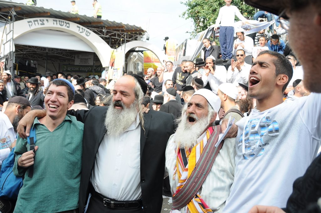 כל העולם התאחד עם אומן ●  התיקון הכללי, תיעוד מרהיב