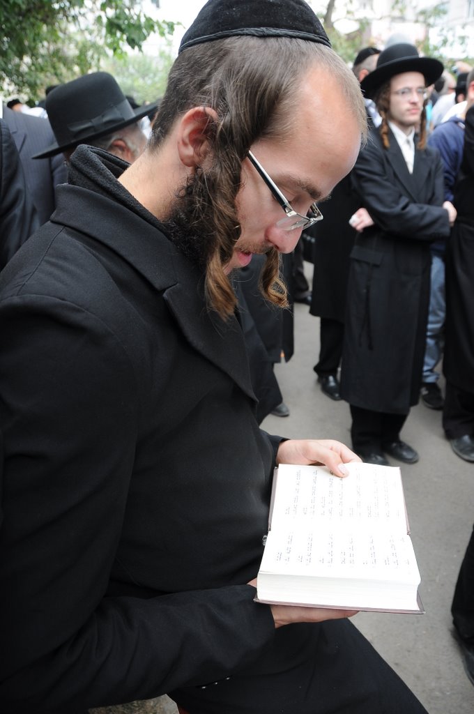 כל העולם התאחד עם אומן ●  התיקון הכללי, תיעוד מרהיב