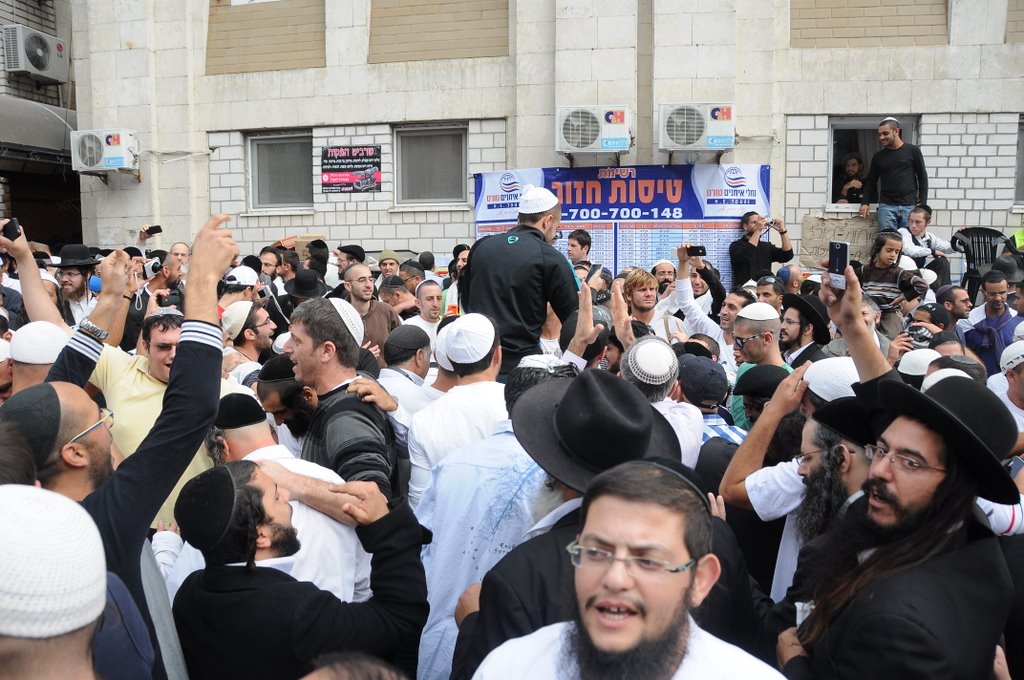 כל העולם התאחד עם אומן ●  התיקון הכללי, תיעוד מרהיב