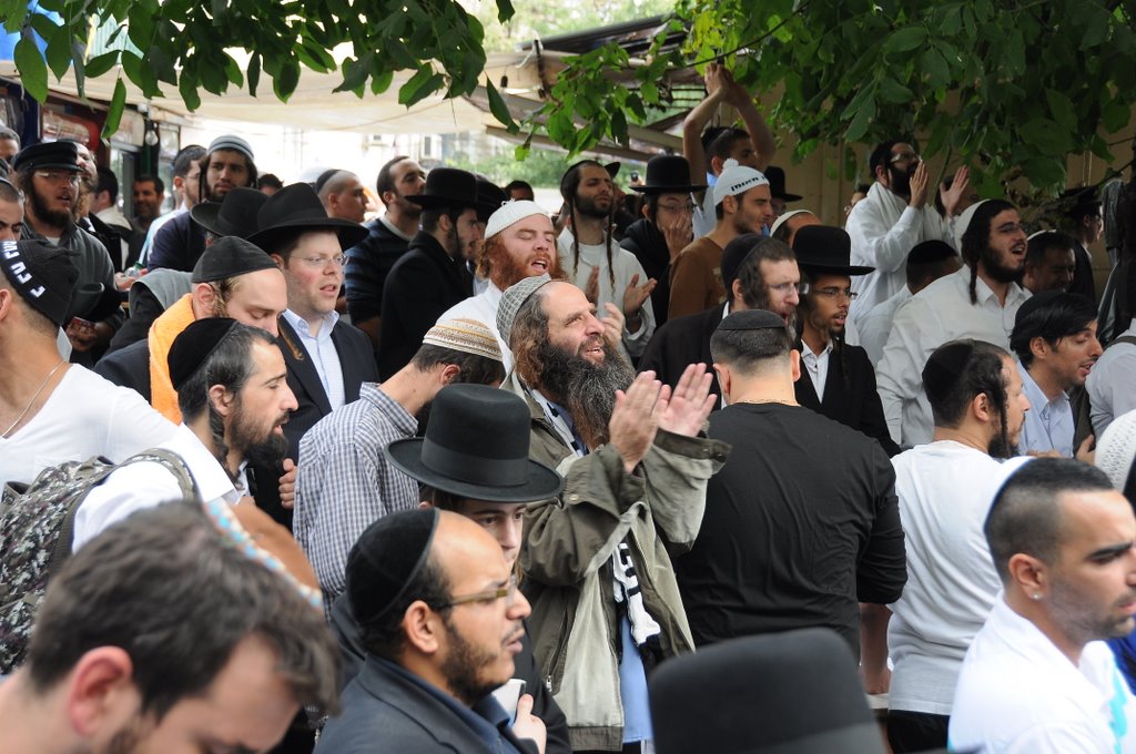 כל העולם התאחד עם אומן ●  התיקון הכללי, תיעוד מרהיב