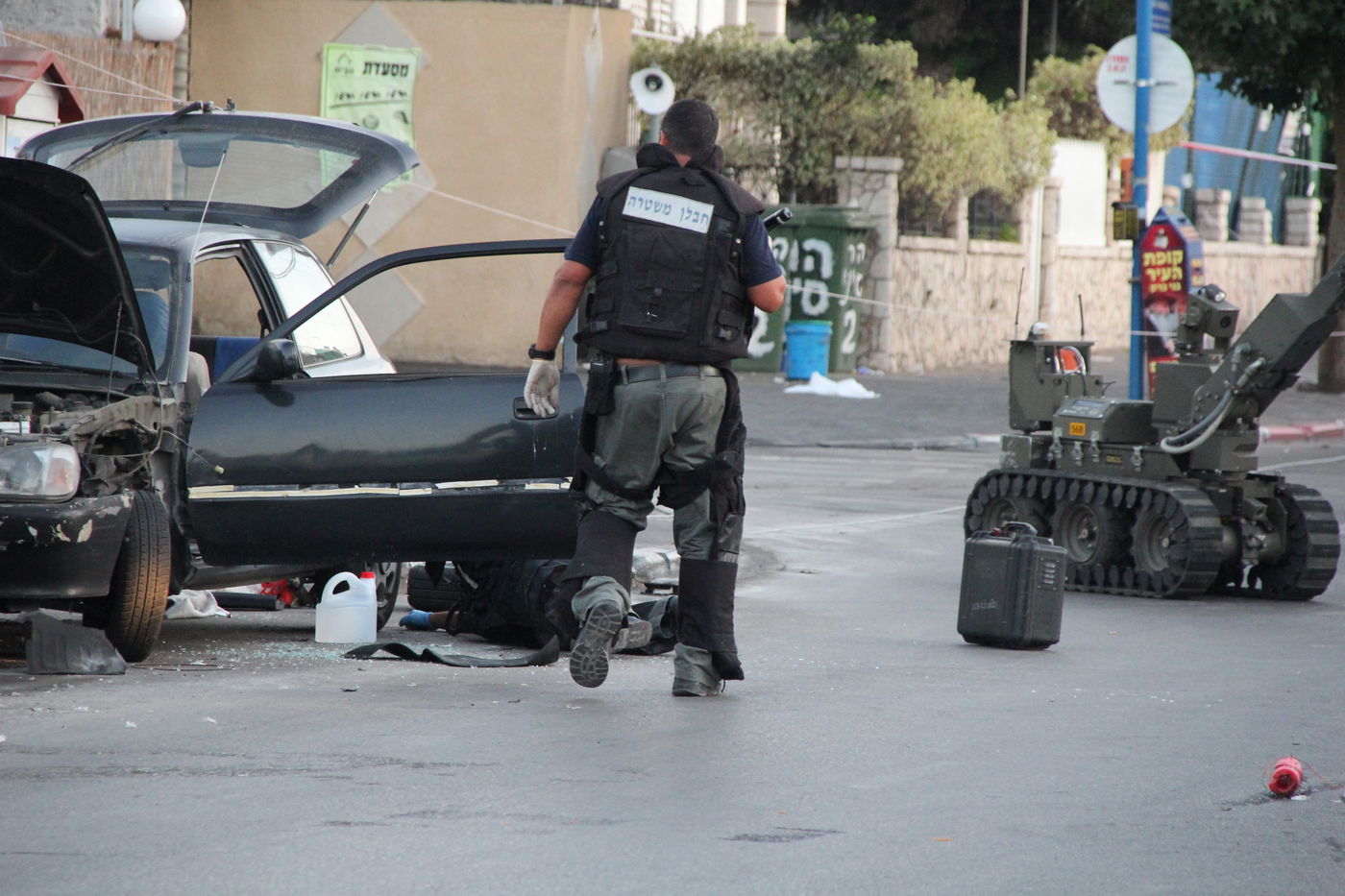 אימה בבני-ברק: מטען חבלה התפוצץ מתחת לרכב פרטי