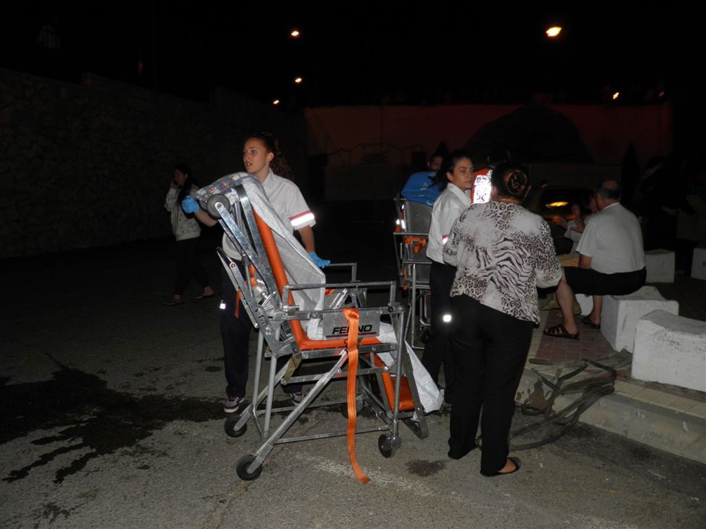 שריפה בצפת: ארבעה נפצעו, אחד בינוני