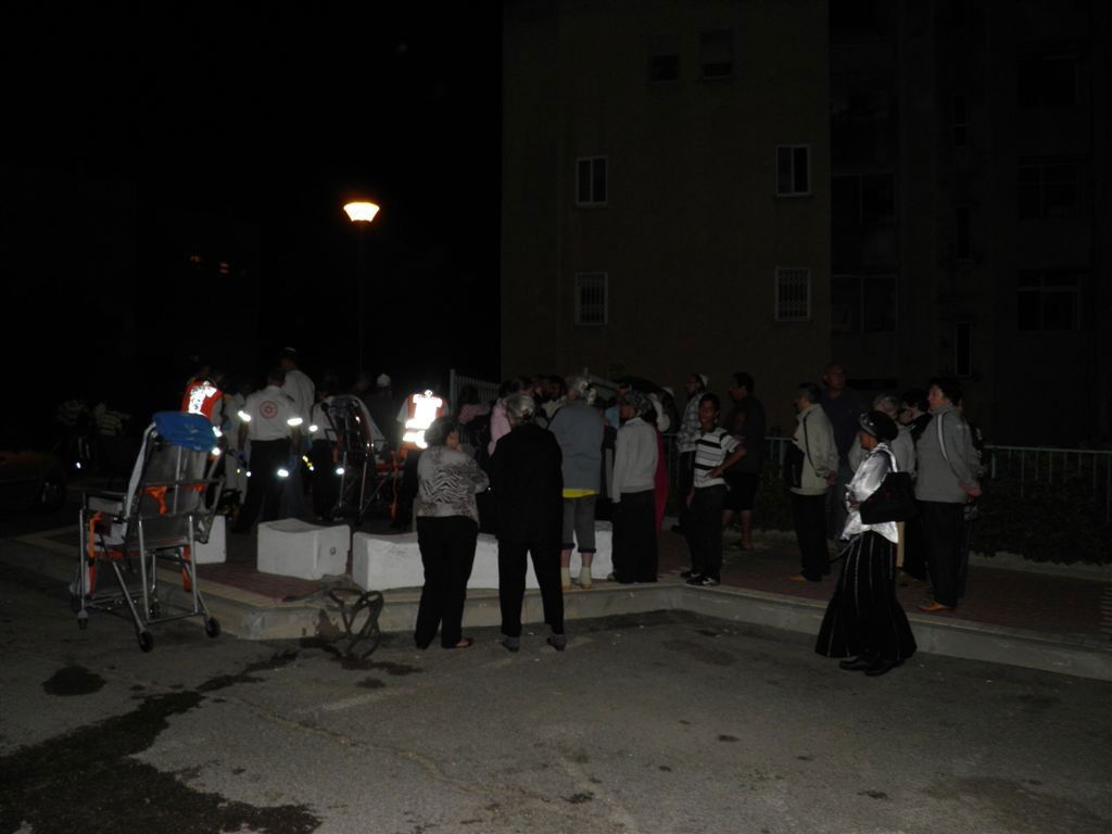 שריפה בצפת: ארבעה נפצעו, אחד בינוני