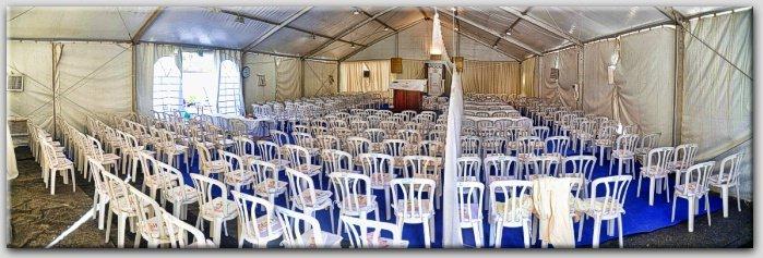 היה מאבק? אלפים ברמת אביב גדשו את אוהל חב"ד