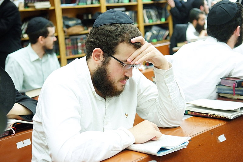 תיעוד מרהיב: הישיבה הגדולה בעולם