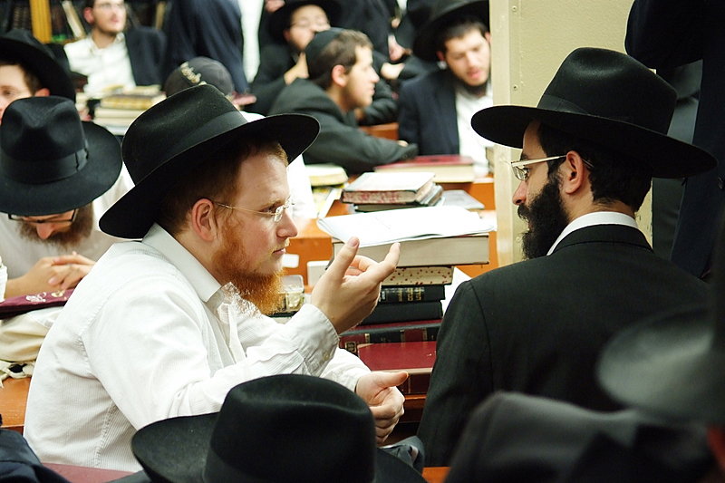 תיעוד מרהיב: הישיבה הגדולה בעולם