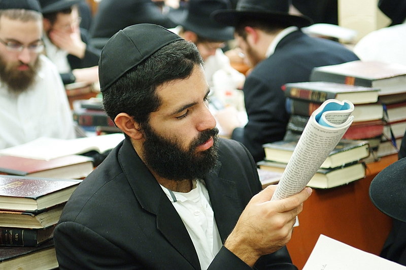 תיעוד מרהיב: הישיבה הגדולה בעולם