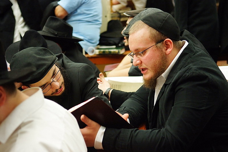 תיעוד מרהיב: הישיבה הגדולה בעולם