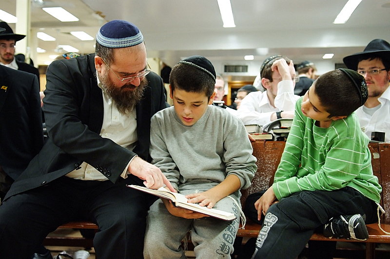 תיעוד מרהיב: הישיבה הגדולה בעולם