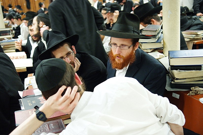 תיעוד מרהיב: הישיבה הגדולה בעולם