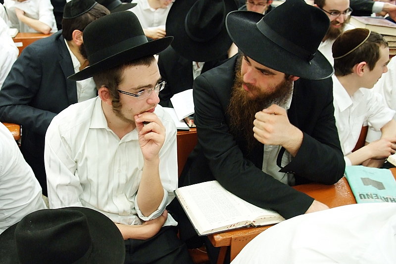 תיעוד מרהיב: הישיבה הגדולה בעולם