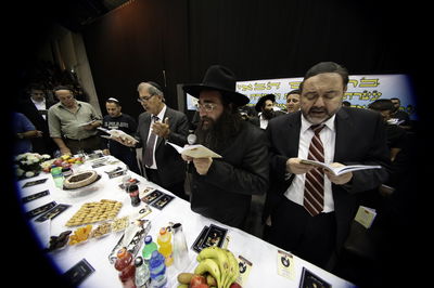 חודש הרחמים: רבבות ב"שובה ישראל"