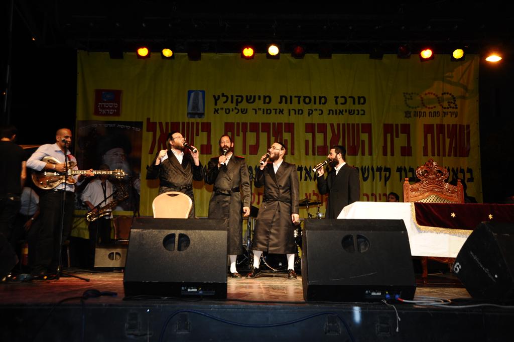 30 אלף איש רקדו עם מישקולץ ● מרהיב