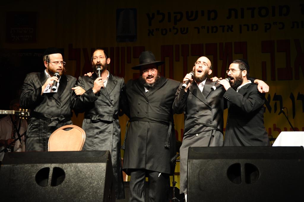 30 אלף איש רקדו עם מישקולץ ● מרהיב