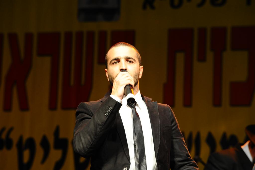 30 אלף איש רקדו עם מישקולץ ● מרהיב