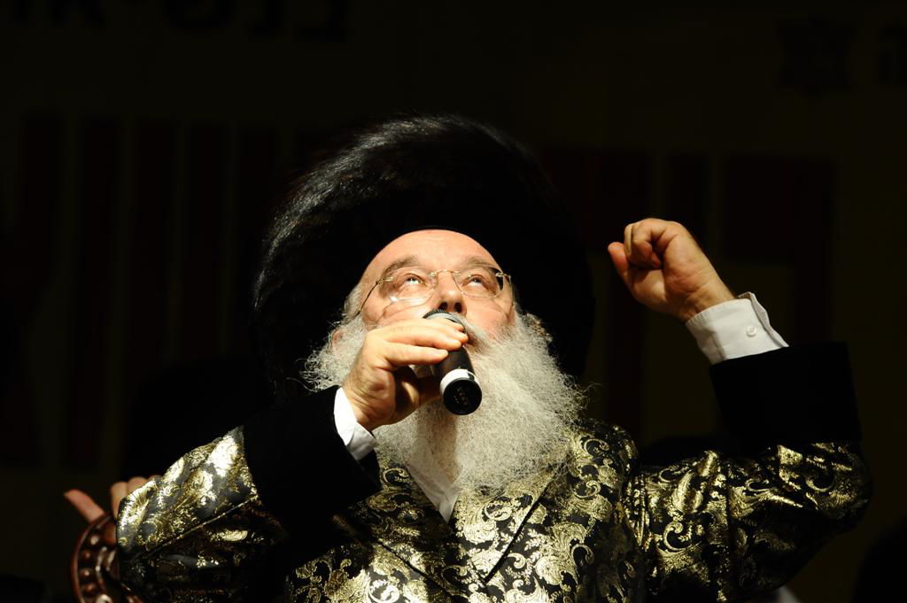 30 אלף איש רקדו עם מישקולץ ● מרהיב