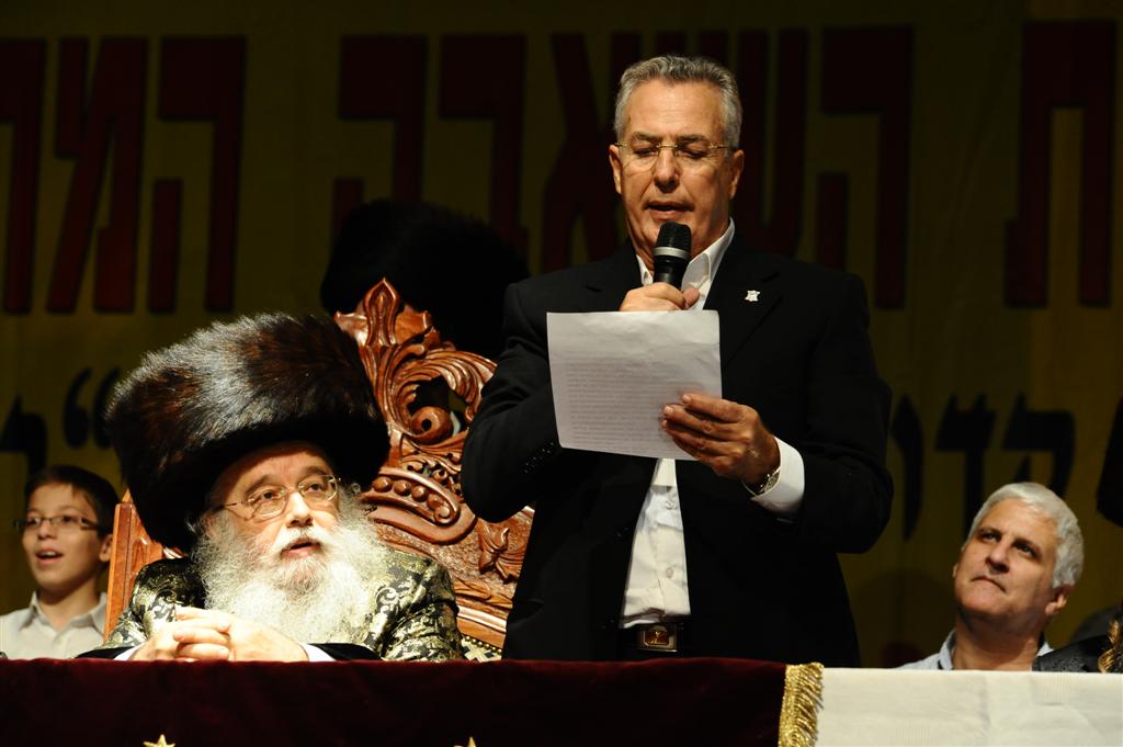 30 אלף איש רקדו עם מישקולץ ● מרהיב