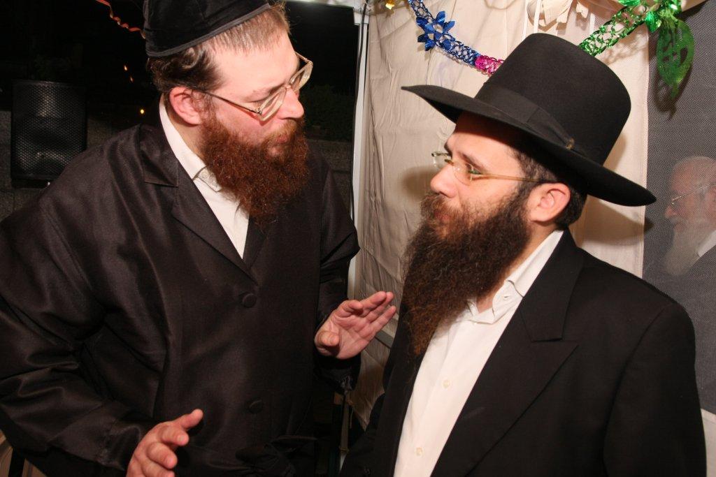 אושפיזין דבקהילה