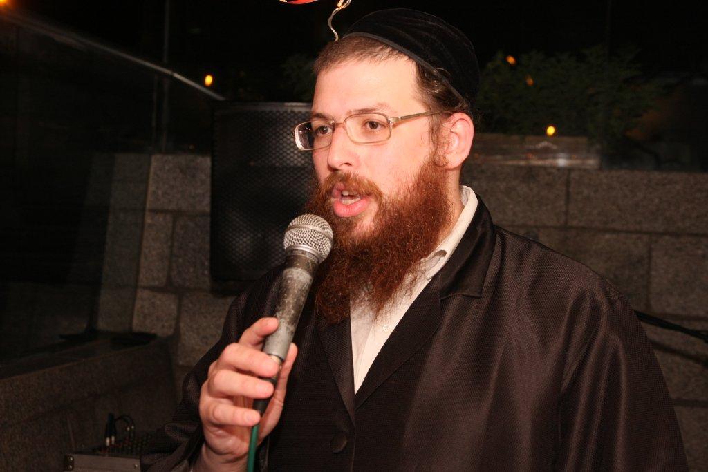 אושפיזין דבקהילה