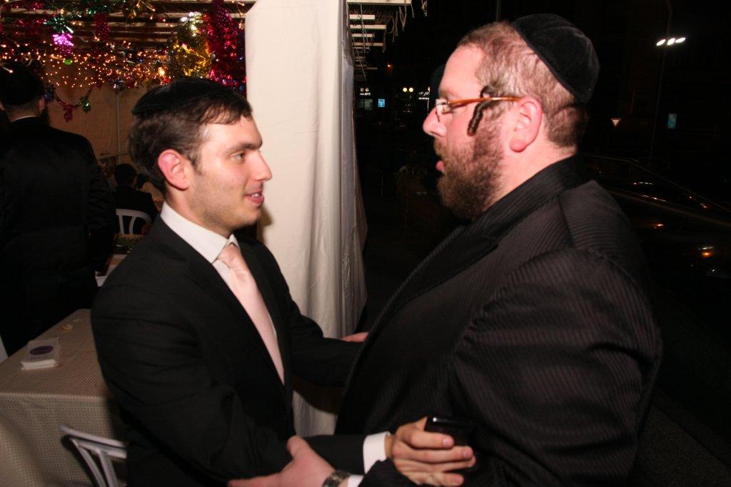 אושפיזין דבקהילה