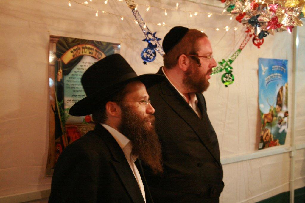 אושפיזין דבקהילה