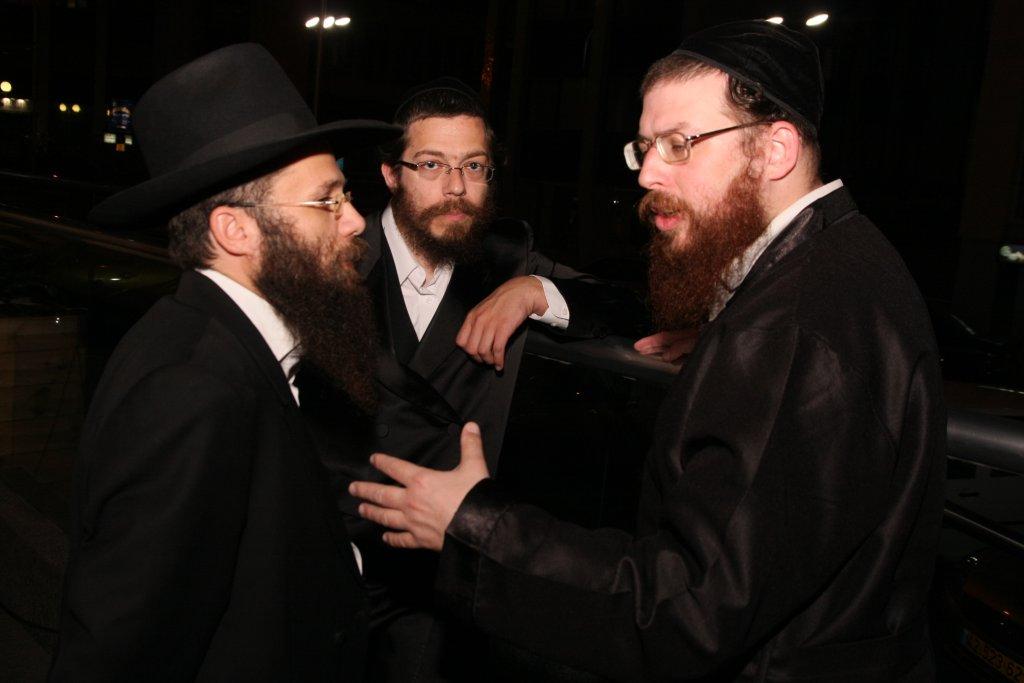 אושפיזין דבקהילה