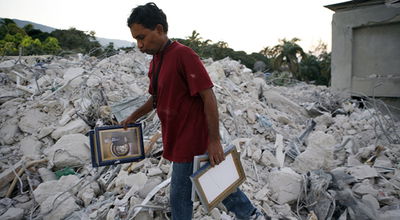 רעידת אדמה חזקה בטורקיה: מעל אלף נהרגו, רבבות נפגעו