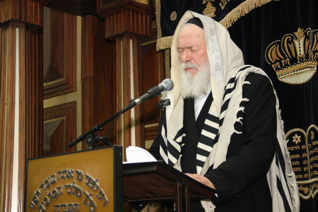 תיעוד: גדולי הדור מספידים את הרבנית קנייבסקי ע"ה