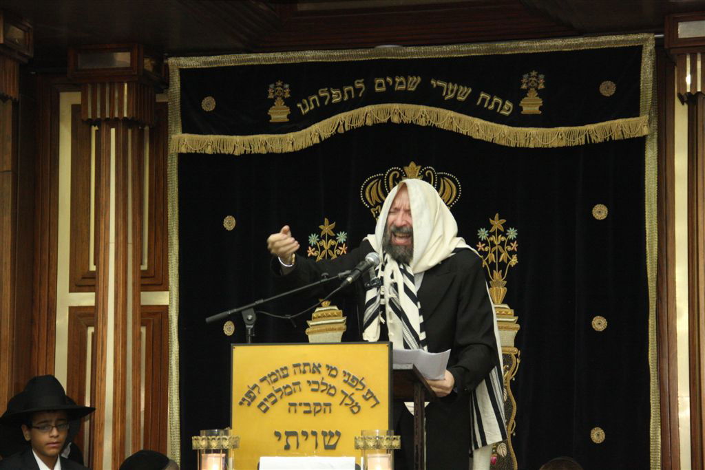 תיעוד: גדולי הדור מספידים את הרבנית קנייבסקי ע"ה