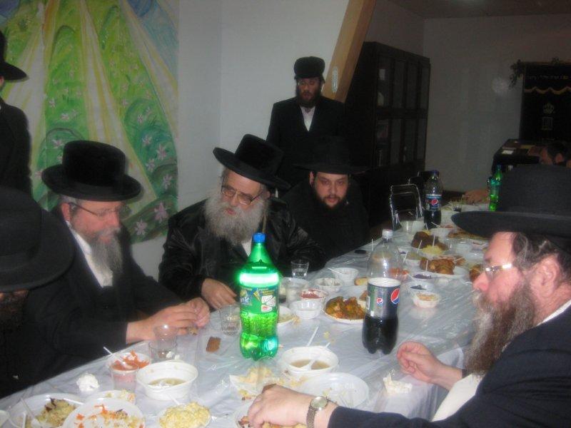 בציון הסניגור של ישראל: האדמו"ר ממאקאווא ופירר