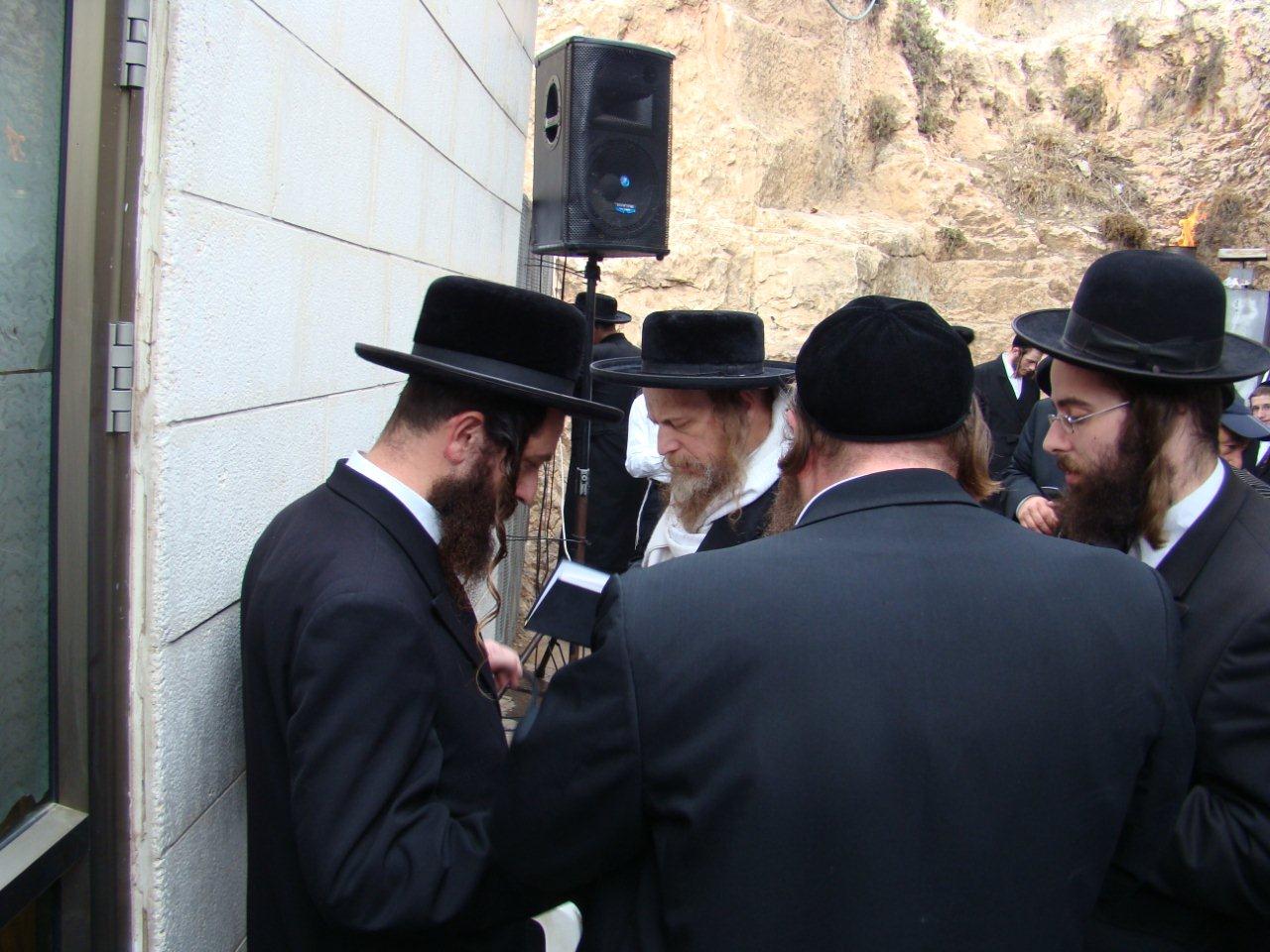 כדאי הוא רבי שמעון