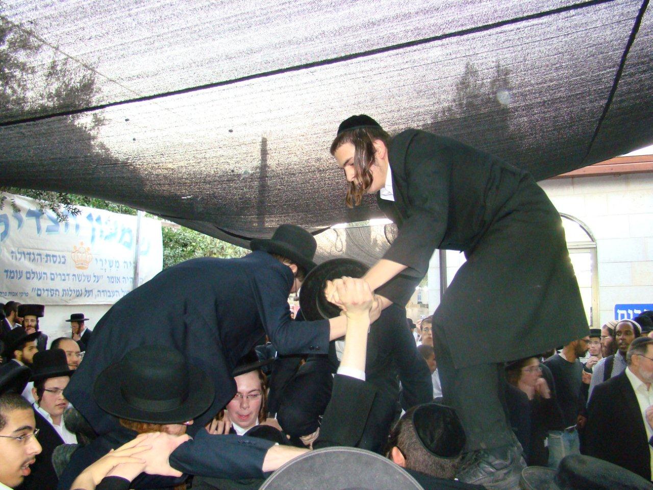 כדאי הוא רבי שמעון