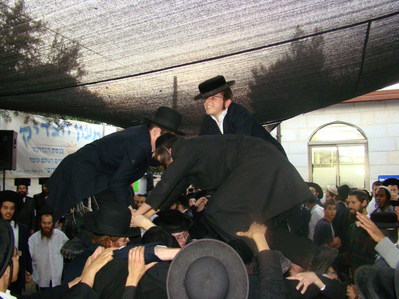 כדאי הוא רבי שמעון