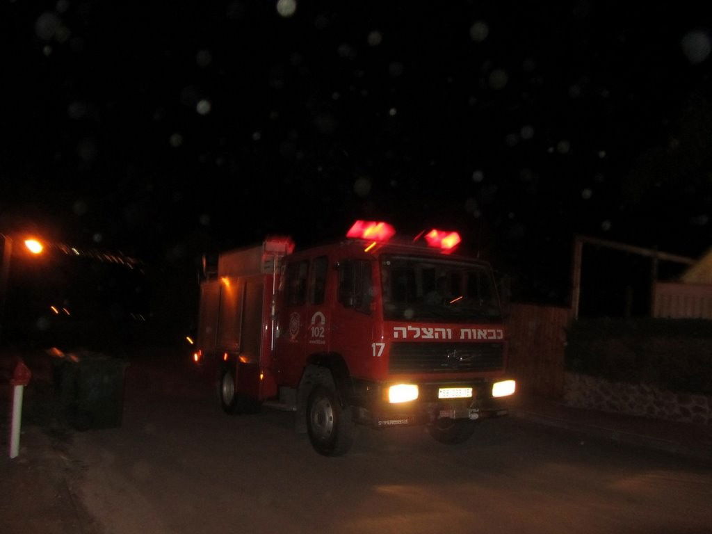 יבניאל: תושבים השתלטו על שריפת ענק