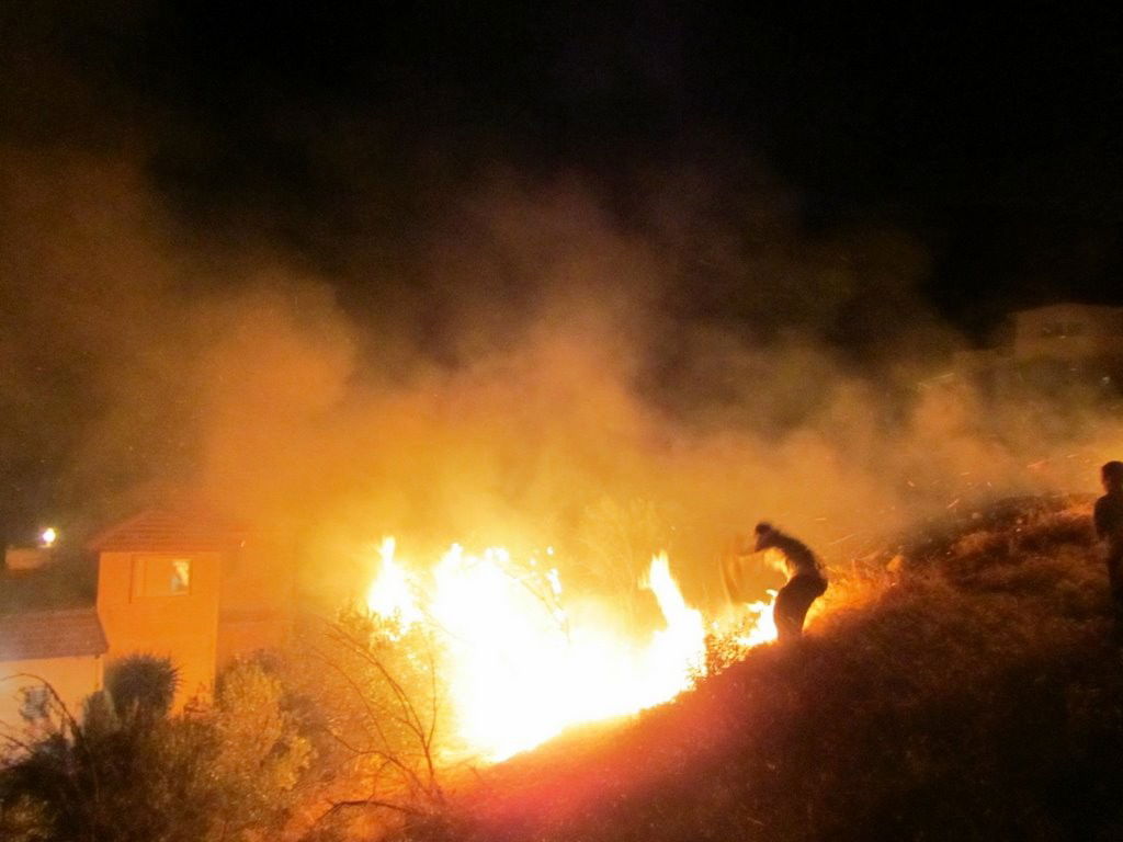 יבניאל: תושבים השתלטו על שריפת ענק