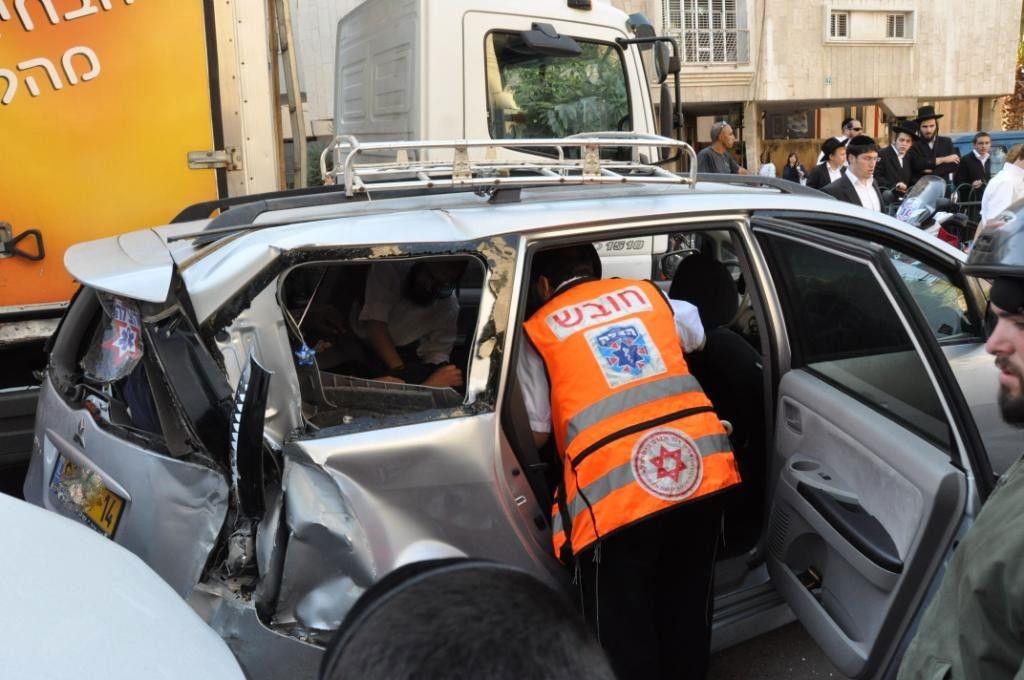 תאונת שרשרת בעיר בני-ברק; 7 נפגעים