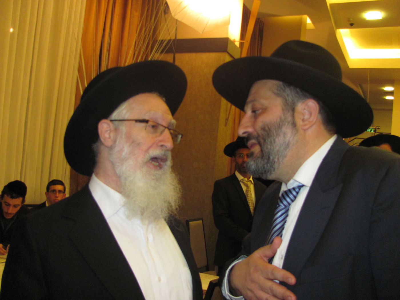 הרב דרעי חיתן, הצמרת התייצבה / גלריה