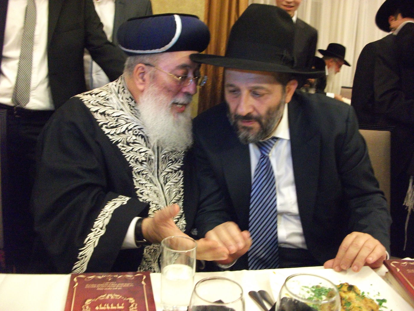 הרב דרעי חיתן, הצמרת התייצבה / גלריה